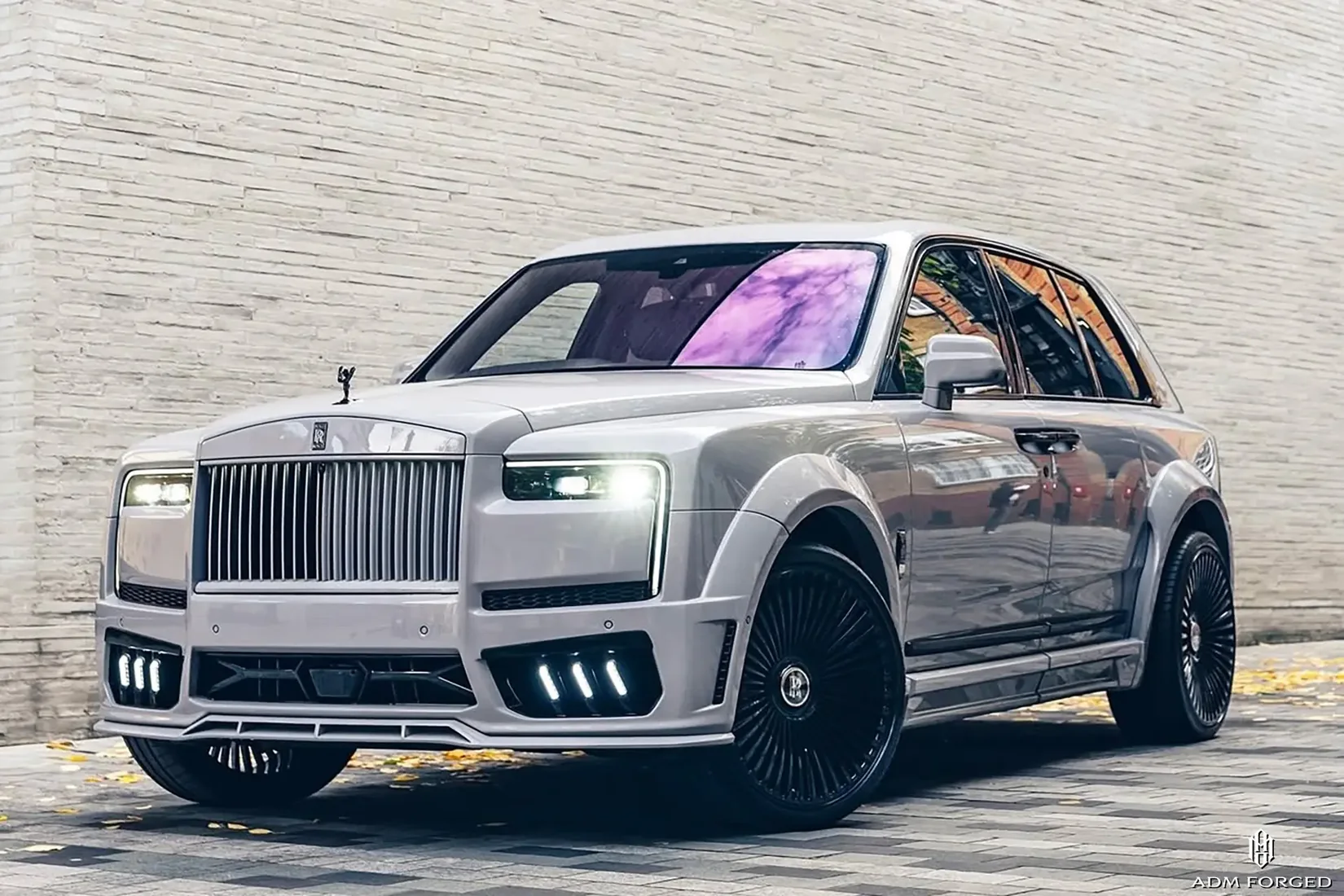 Rolls-Royce Cullinan with ADM Forged SS102 Gloss Black