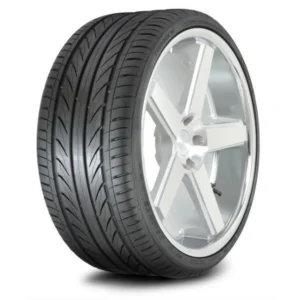 Delinte D7 A/S 235/30R22 Tire