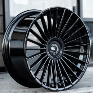 Road Force Wheels RF22 – Gloss Black Wheel