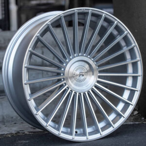 ROAD FORCE RF22 in Silver Polished